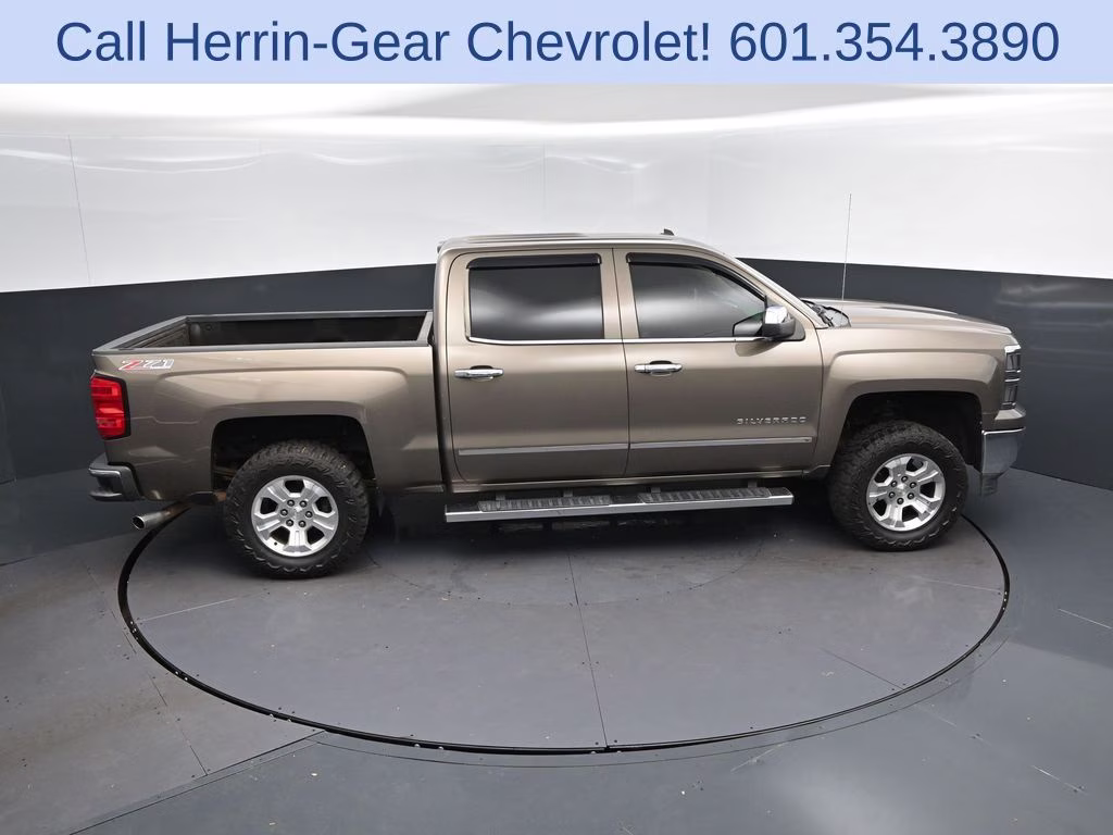 2014 Brownstone Metallic Chevrolet Silverado 1500 LT 4X4 Truck