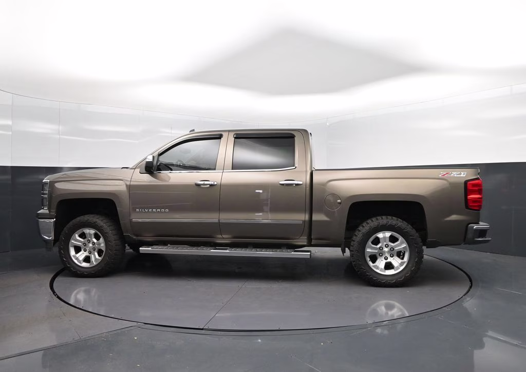2014 Brownstone Metallic Chevrolet Silverado 1500 LT 4X4 Truck