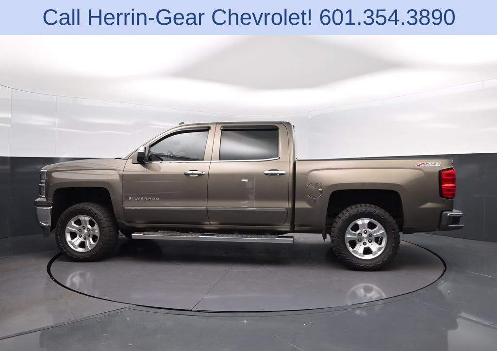 2014 Brownstone Metallic Chevrolet Silverado 1500 LT 4X4 Truck