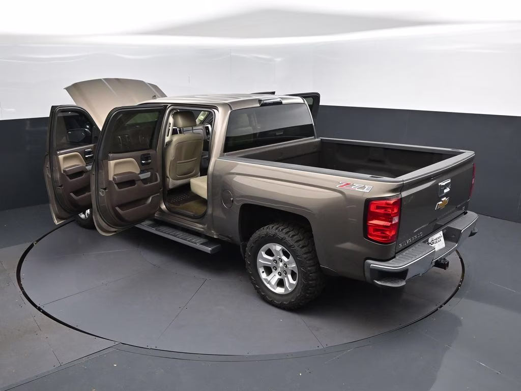 2014 Brownstone Metallic Chevrolet Silverado 1500 LT 4X4 Truck
