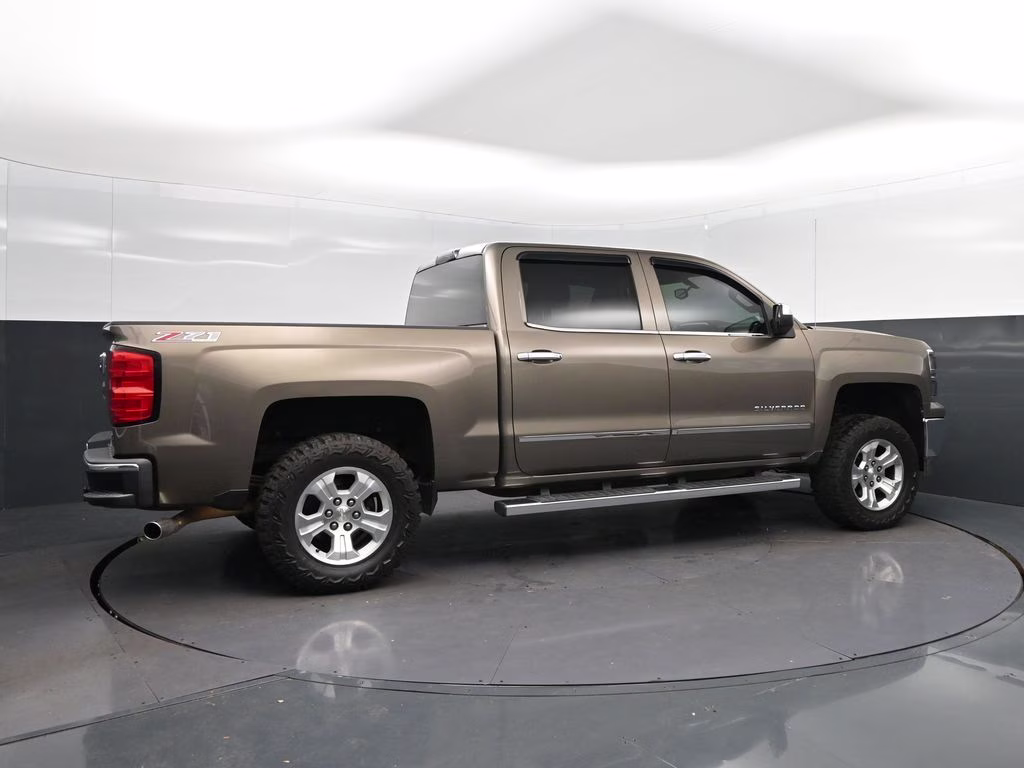 2014 Brownstone Metallic Chevrolet Silverado 1500 LT 4X4 Truck