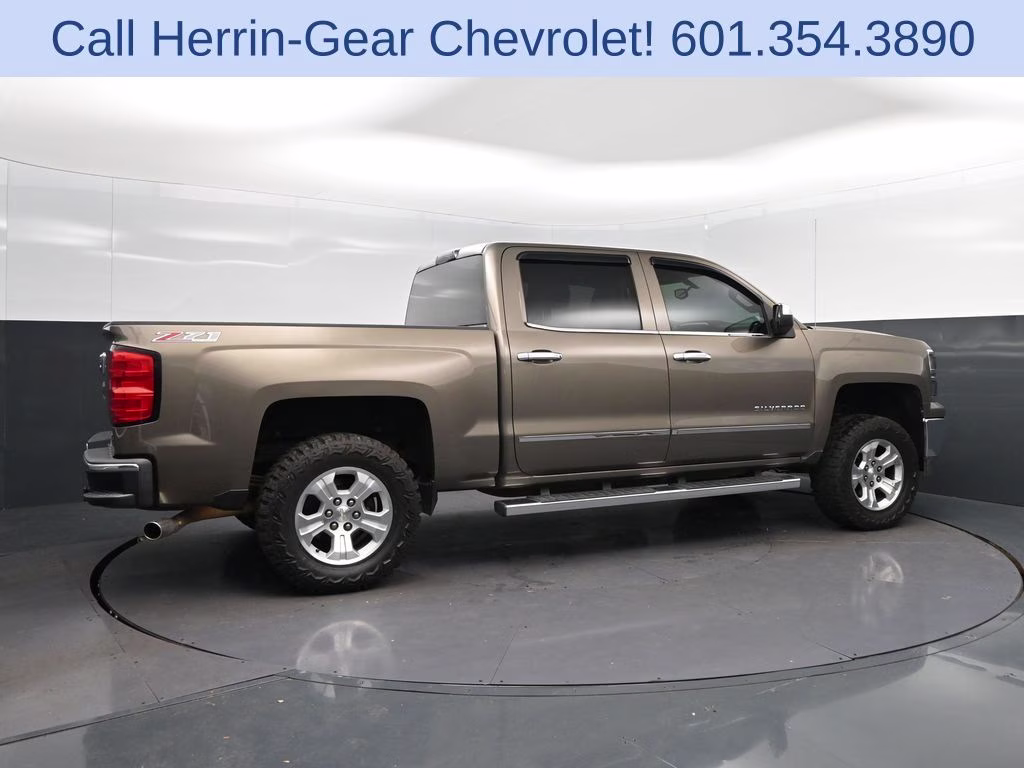 2014 Brownstone Metallic Chevrolet Silverado 1500 LT 4X4 Truck