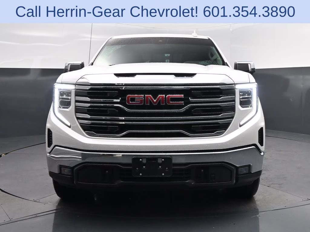 2023 White Frost GMC Sierra 1500 SLT 4X4 Truck