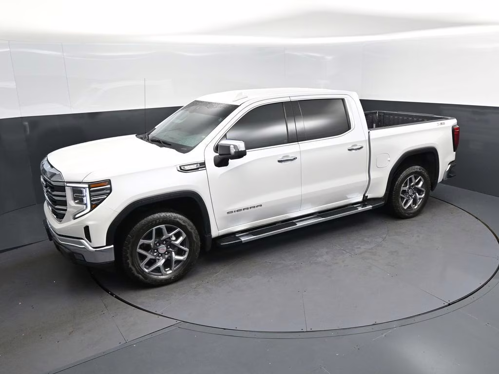 2023 White Frost GMC Sierra 1500 SLT 4X4 Truck