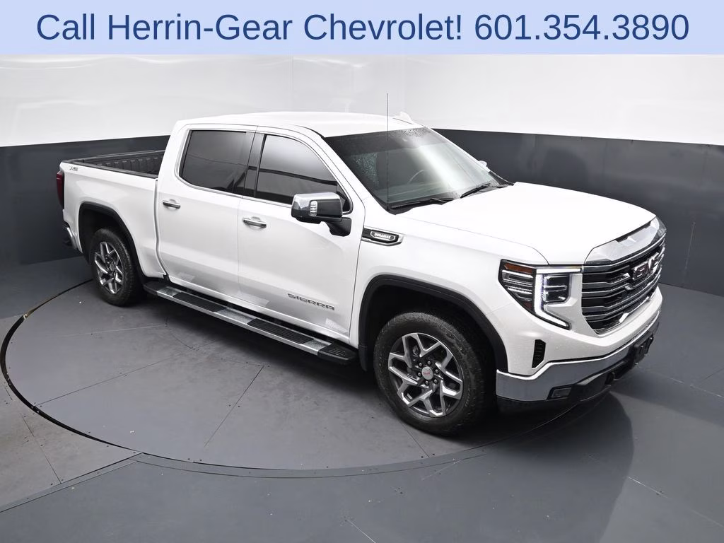 2023 White Frost GMC Sierra 1500 SLT 4X4 Truck