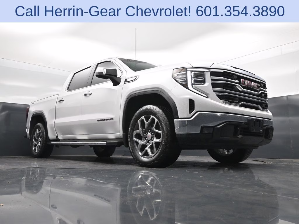 2023 White Frost GMC Sierra 1500 SLT 4X4 Truck