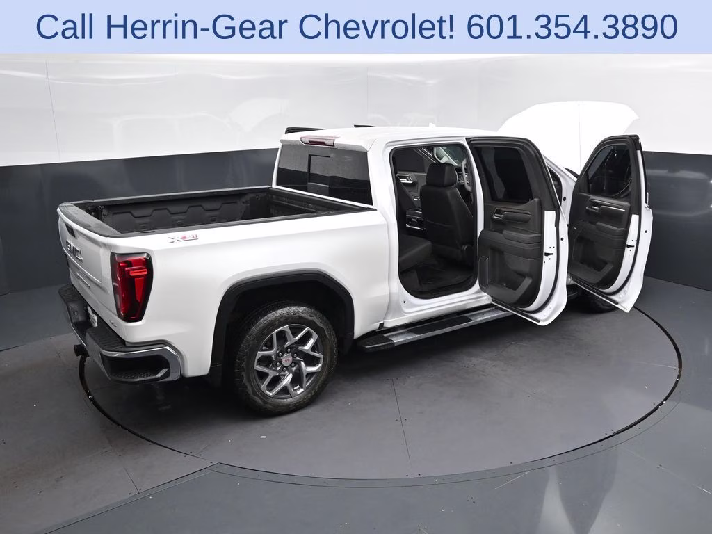 2023 White Frost GMC Sierra 1500 SLT 4X4 Truck