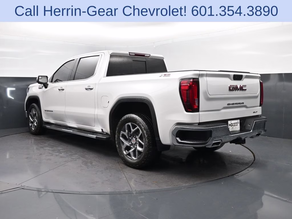 2023 White Frost GMC Sierra 1500 SLT 4X4 Truck