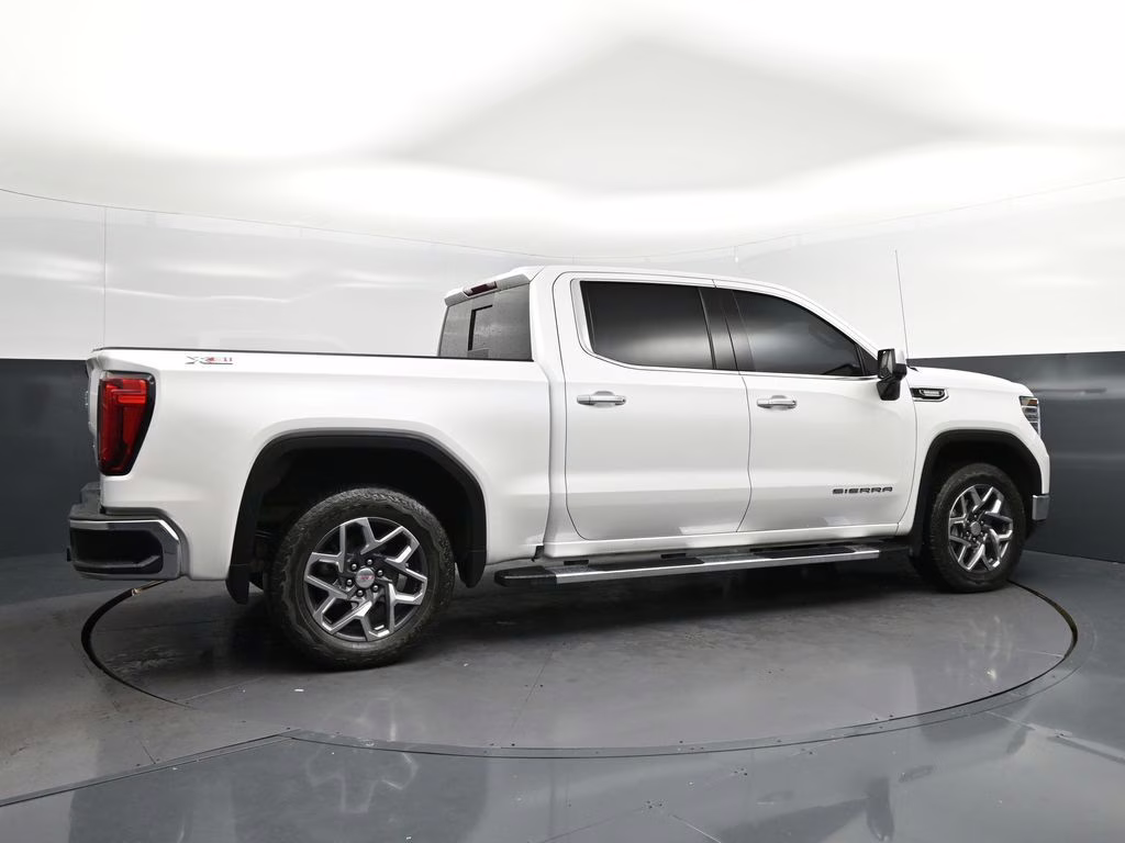 2023 White Frost GMC Sierra 1500 SLT 4X4 Truck