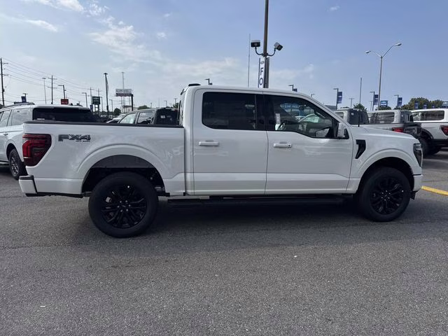 2026 White Ford F-150 Lariat 4X4 Truck