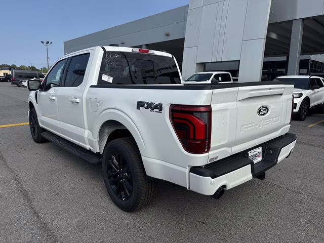 2026 White Ford F-150 Lariat 4X4 Truck