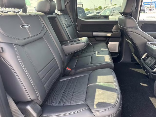 2026 Avalanche Ford F-150 Platinum 4X4 Truck