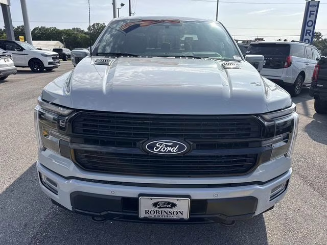 2026 Avalanche Ford F-150 Platinum 4X4 Truck