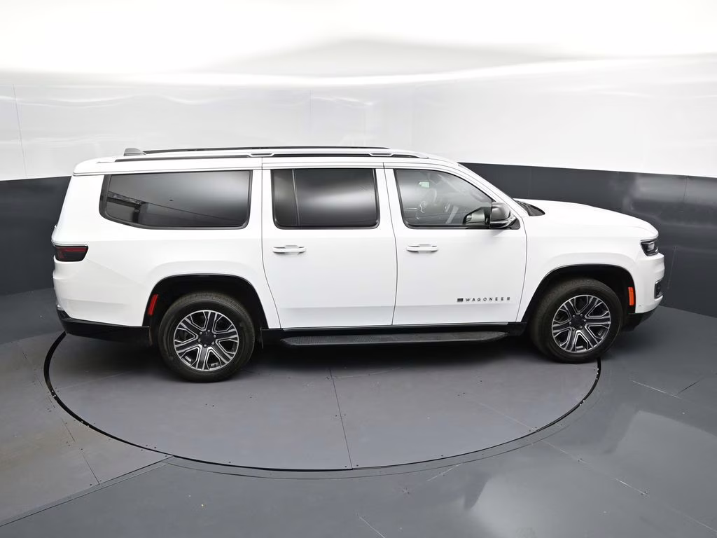 2024 Bright White Clearcoat Jeep Wagoneer L Series II 4X4 SUV