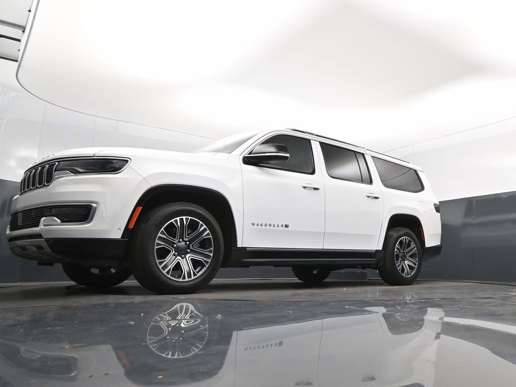 2024 Bright White Clearcoat Jeep Wagoneer L Series II 4X4 SUV