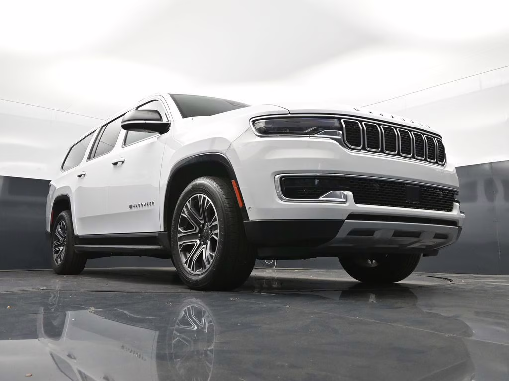 2024 Bright White Clearcoat Jeep Wagoneer L Series II 4X4 SUV