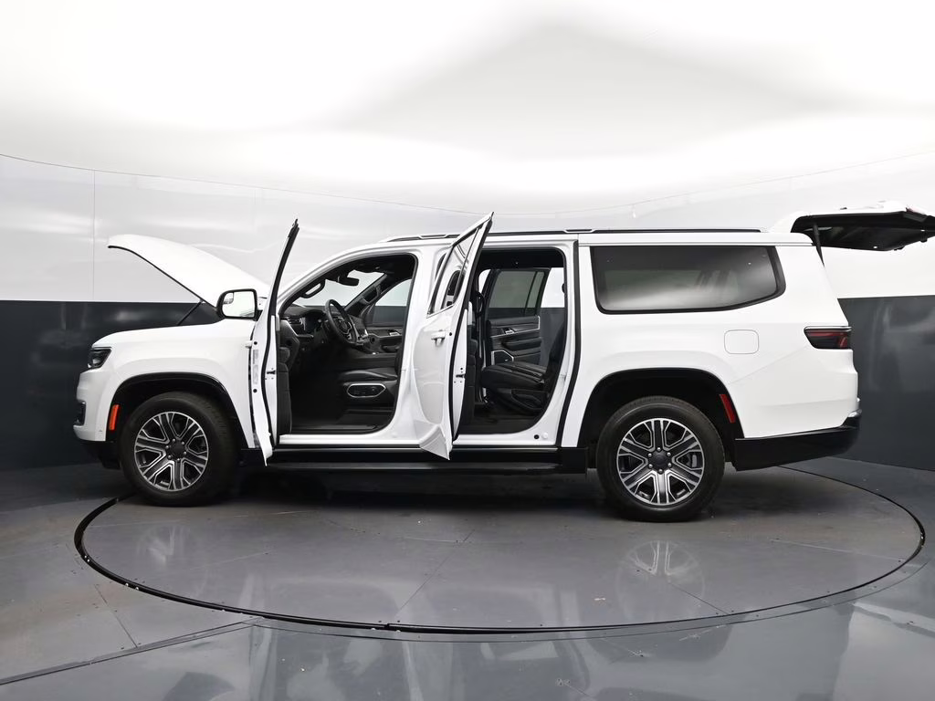 2024 Bright White Clearcoat Jeep Wagoneer L Series II 4X4 SUV