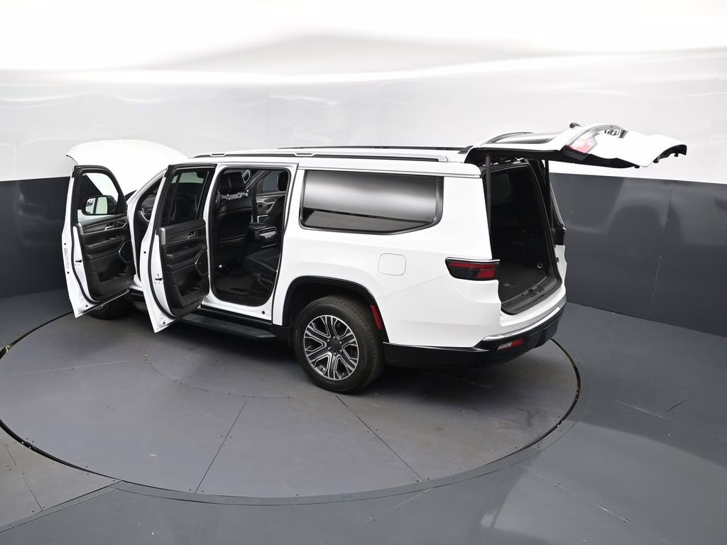2024 Bright White Clearcoat Jeep Wagoneer L Series II 4X4 SUV