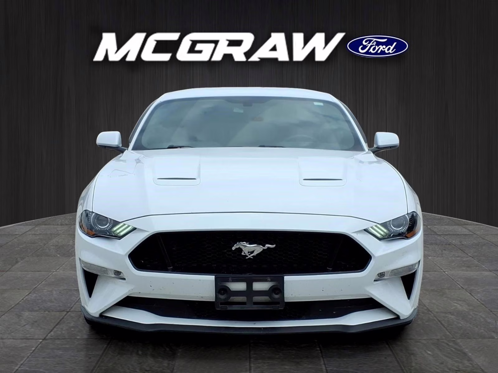 2020 Oxford White Ford Mustang GT RWD Coupe