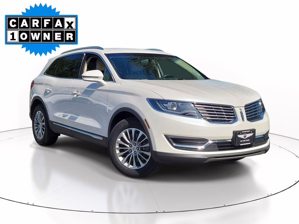 2017 WHITE PLATINUM MET TRI-COAT Lincoln MKX Select AWD SUV