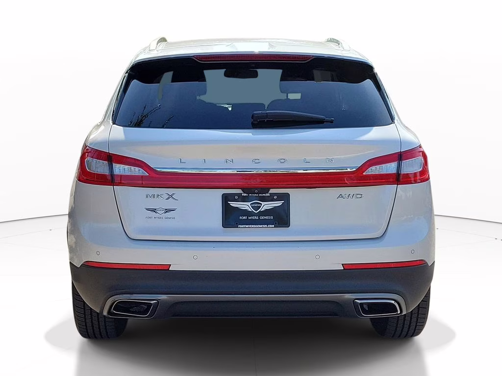 2017 WHITE PLATINUM MET TRI-COAT Lincoln MKX Select AWD SUV