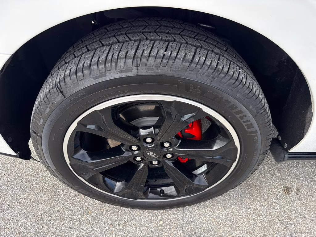 2023 Star White Metallic Tri-Coat Ford Expedition Limited Stealth Edition RWD SUV