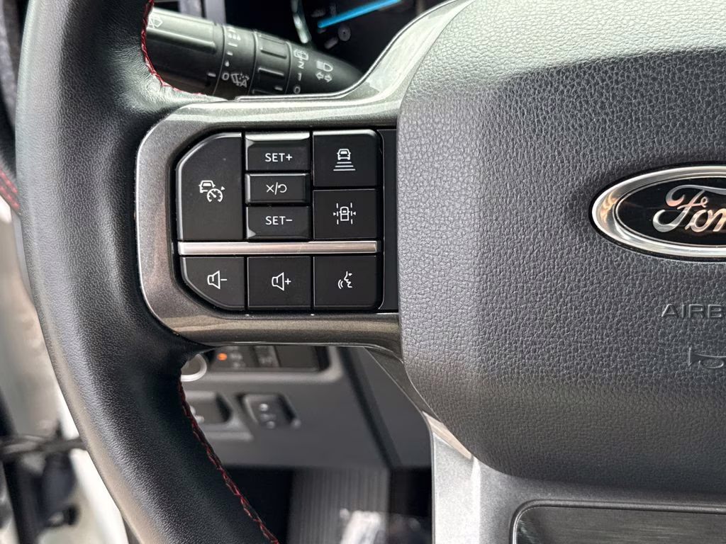 2023 Star White Metallic Tri-Coat Ford Expedition Limited Stealth Edition RWD SUV