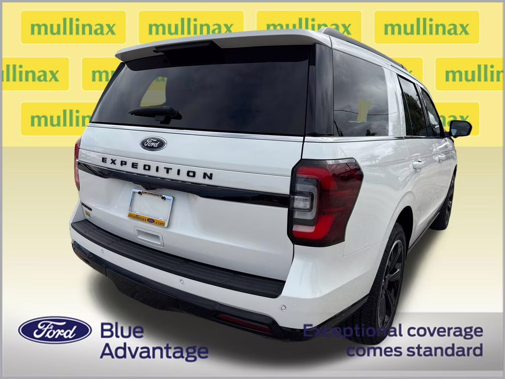 2023 Star White Metallic Tri-Coat Ford Expedition Limited Stealth Edition RWD SUV