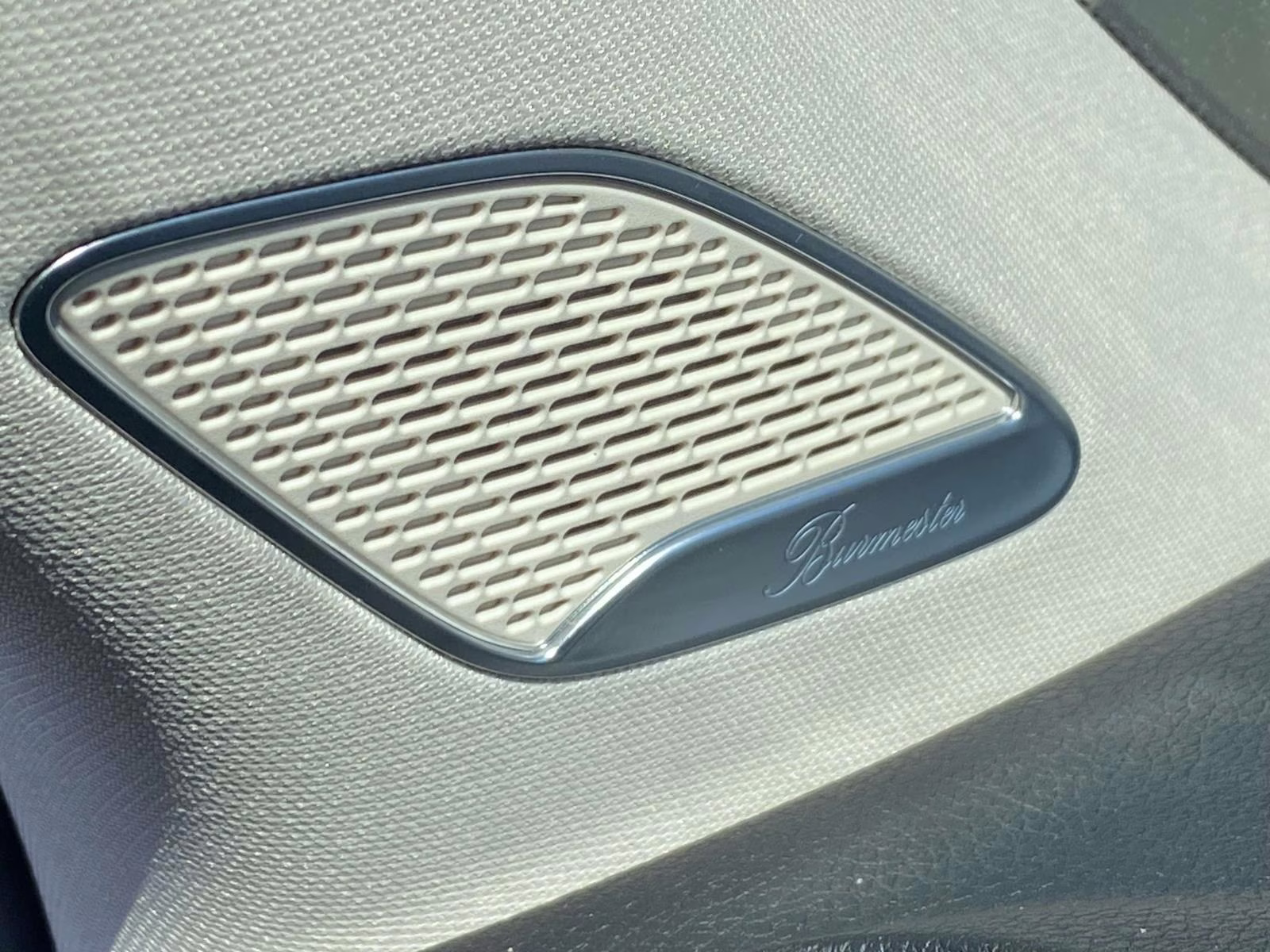 2021 Polar White Mercedes-Benz GLB GLB 250 FWD SUV