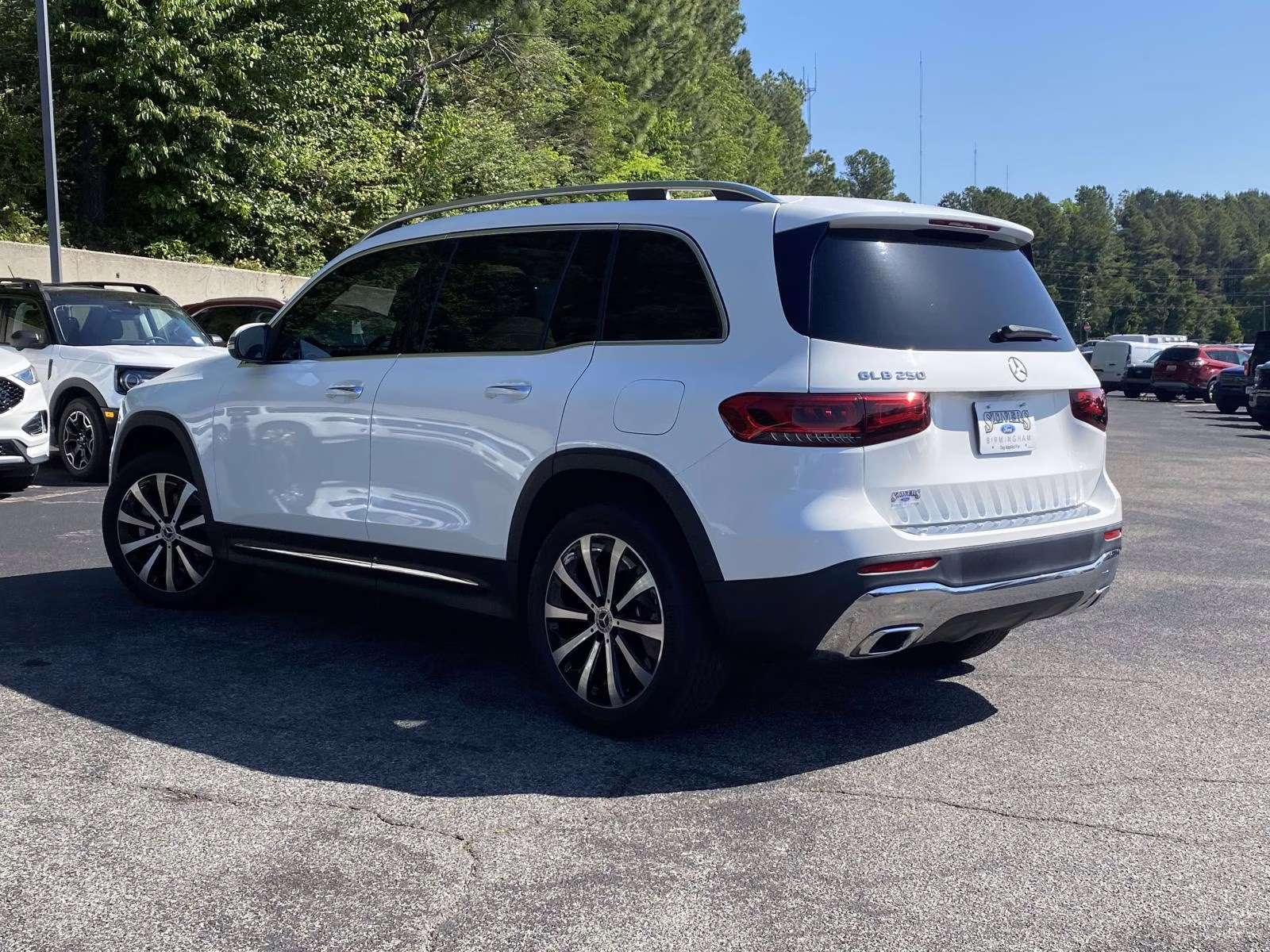 2021 Polar White Mercedes-Benz GLB GLB 250 FWD SUV