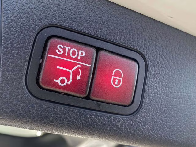 2021 Polar White Mercedes-Benz GLB GLB 250 FWD SUV