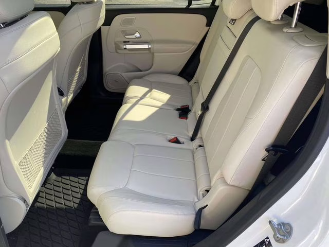 2021 Polar White Mercedes-Benz GLB GLB 250 FWD SUV