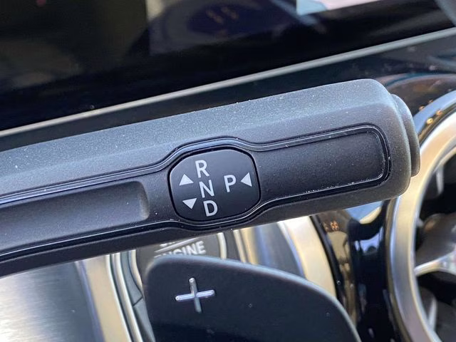 2021 Polar White Mercedes-Benz GLB GLB 250 FWD SUV