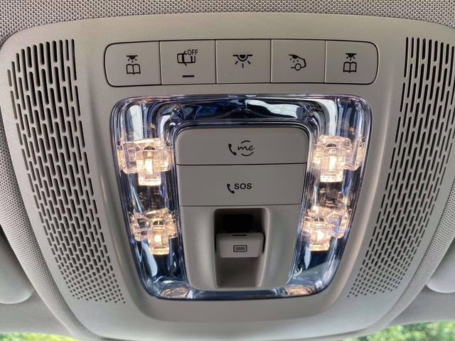 2021 Polar White Mercedes-Benz GLB GLB 250 FWD SUV