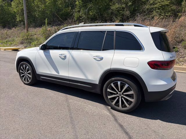 2021 Polar White Mercedes-Benz GLB GLB 250 FWD SUV