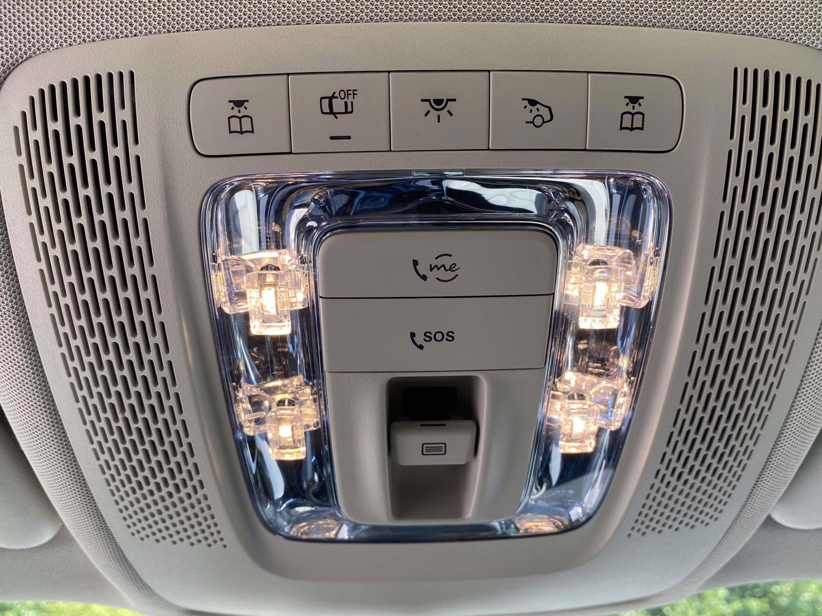 2021 Polar White Mercedes-Benz GLB GLB 250 FWD SUV