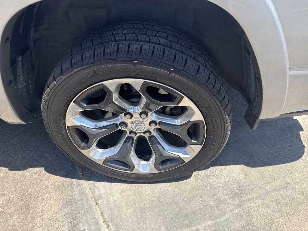 2022 Billet Silver Metallic Clearcoat Ram 1500 Limited 4X4 Truck