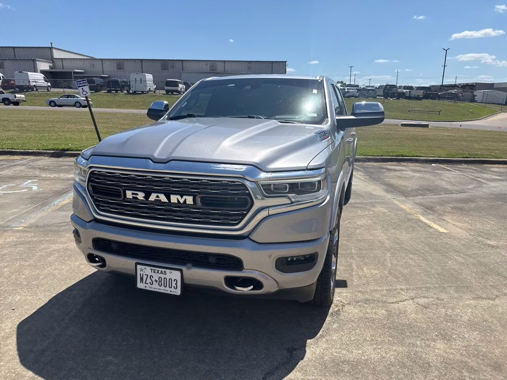 2022 Billet Silver Metallic Clearcoat Ram 1500 Limited 4X4 Truck