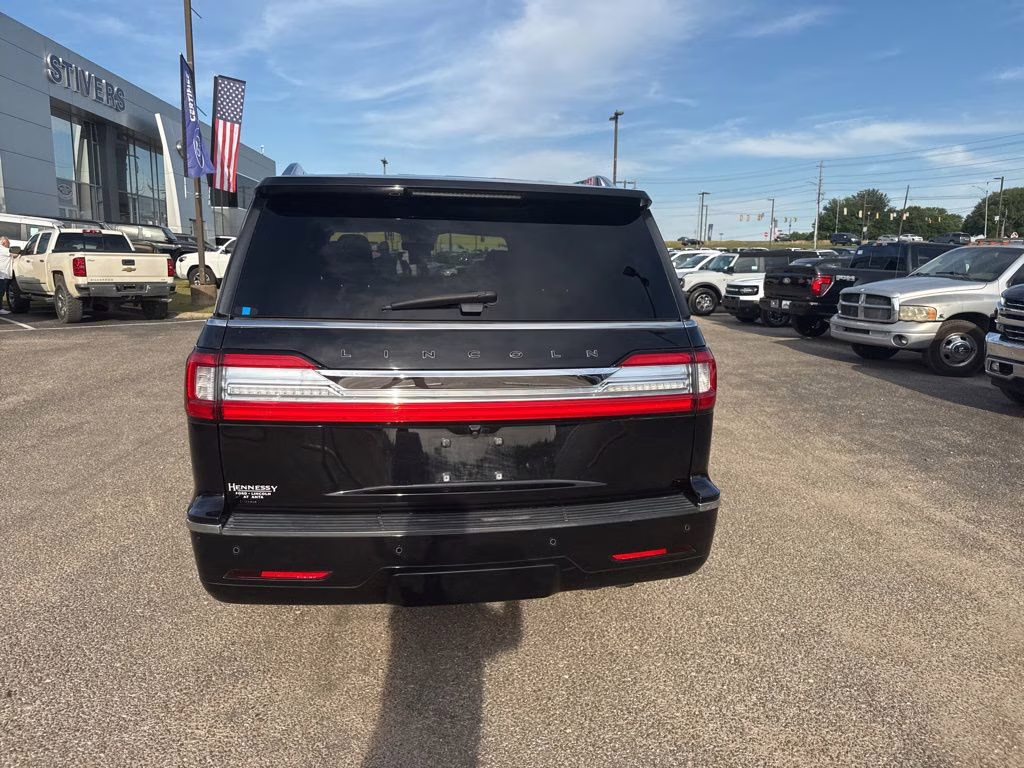 2020 Infinite Black Lincoln Navigator Black Label 4X4 SUV
