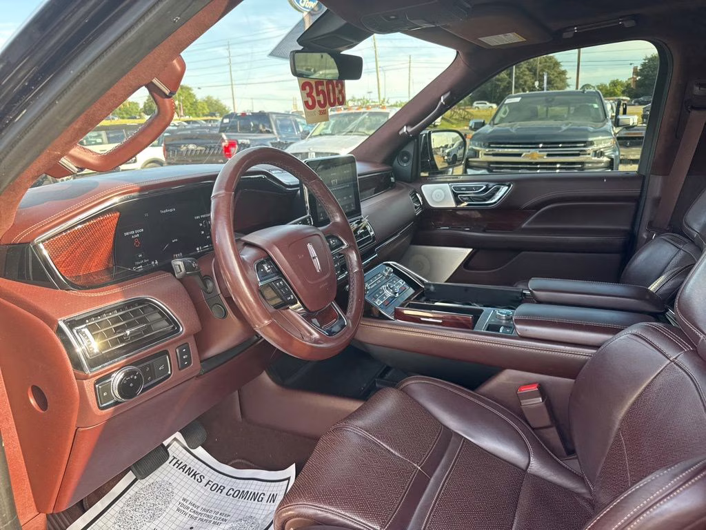 2020 Infinite Black Lincoln Navigator Black Label 4X4 SUV
