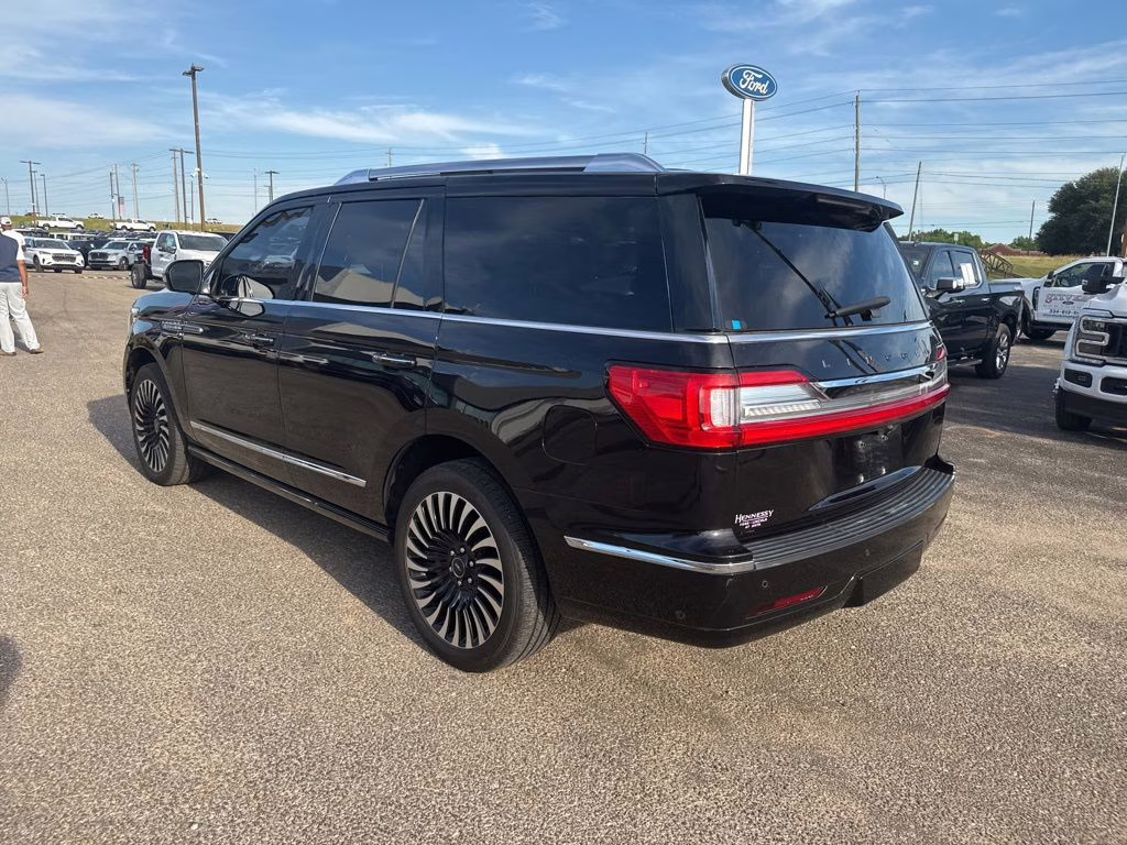 2020 Infinite Black Lincoln Navigator Black Label 4X4 SUV
