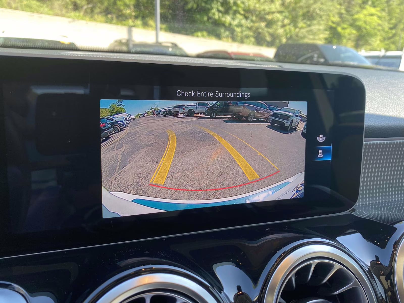 2021 Polar White Mercedes-Benz GLB GLB 250 FWD SUV