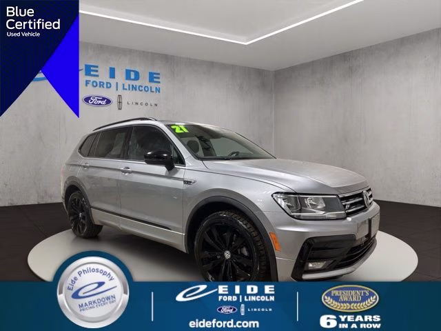 2021 Pyrite Silver Metallic Volkswagen Tiguan 2.0T SE R-Line Black AWD SUV