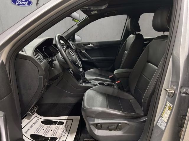 2021 Pyrite Silver Metallic Volkswagen Tiguan 2.0T SE R-Line Black AWD SUV