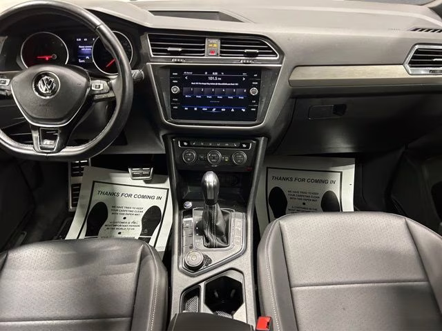 2021 Pyrite Silver Metallic Volkswagen Tiguan 2.0T SE R-Line Black AWD SUV