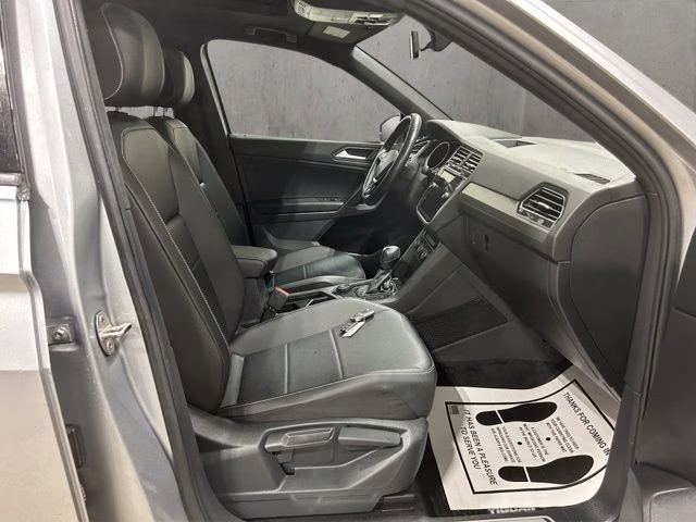 2021 Pyrite Silver Metallic Volkswagen Tiguan 2.0T SE R-Line Black AWD SUV