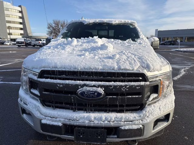 2018 Ingot Silver Metallic Ford F-150 XLT 4X4 Truck