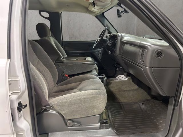 2003 Summit White Chevrolet Silverado 2500HD LS 4X4 Truck