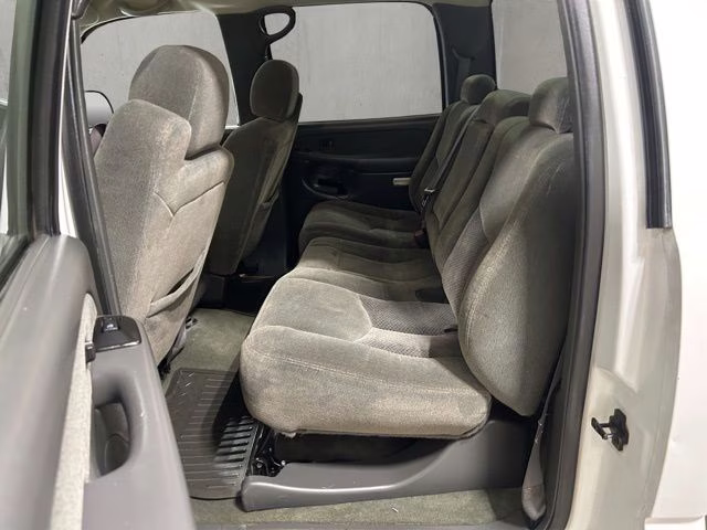 2003 Summit White Chevrolet Silverado 2500HD LS 4X4 Truck