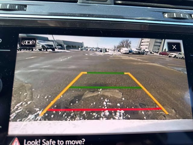 2021 Pyrite Silver Metallic Volkswagen Tiguan 2.0T SE R-Line Black AWD SUV